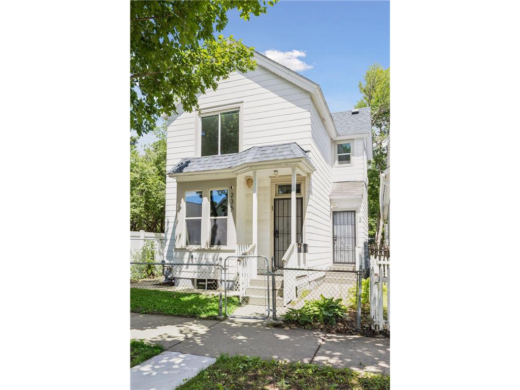 235 Charles Avenue Saint Paul MN 55103 7096586 image2
