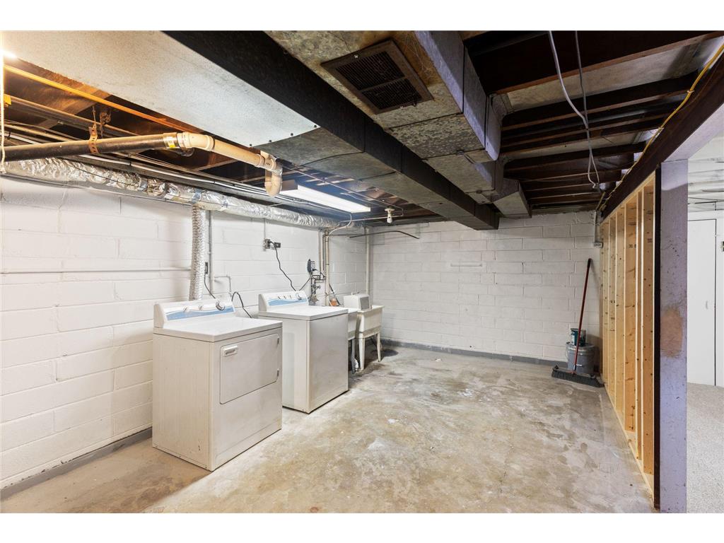 235 Mainzer Street West Saint Paul MN 55118 7035283 image18