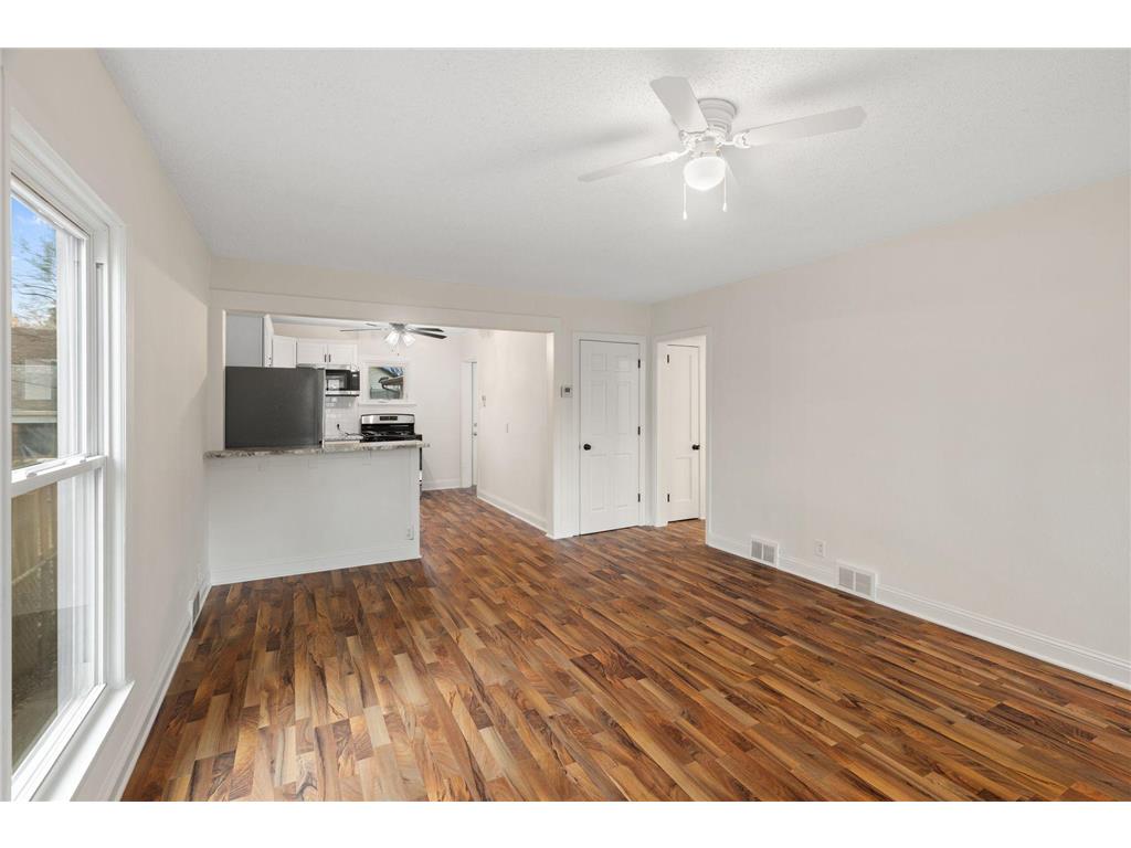 235 Mainzer Street West Saint Paul MN 55118 7035283 image4