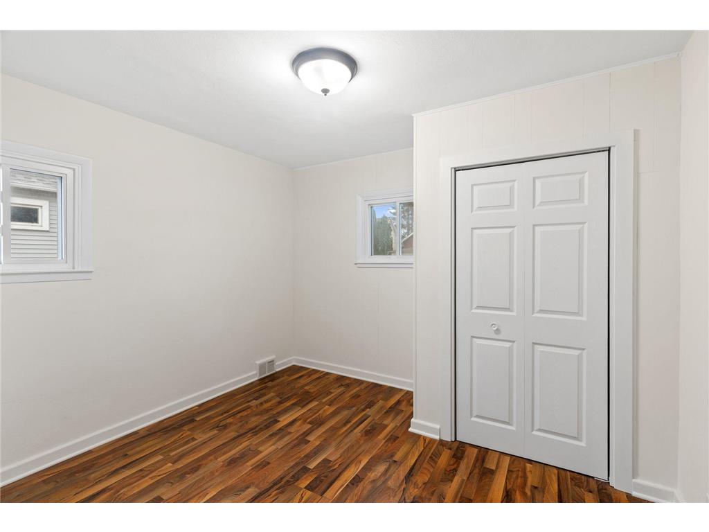 235 Mainzer Street West Saint Paul MN 55118 7035283 image8