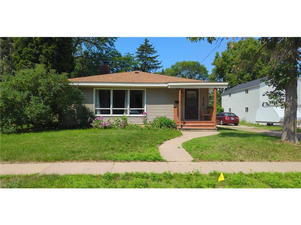 235 N Green Avenue New Richmond WI 54017 6407066 image1