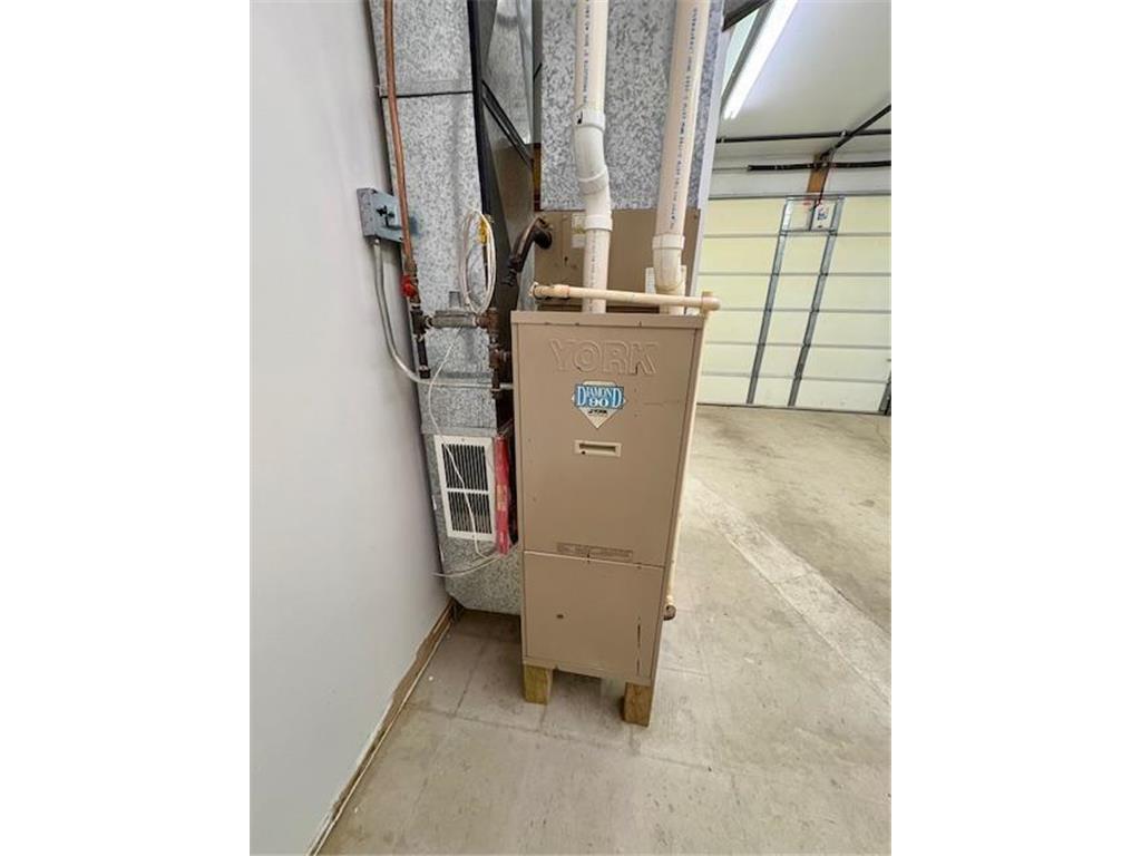 235 North Street W Eagle Bend MN 56446 7027304 image33