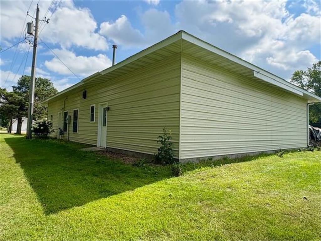 235 North Street W Eagle Bend MN 56446 7027304 image39