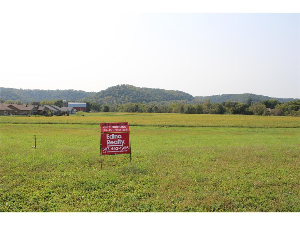 235 Pheasant Run Rollingstone MN 55969 6575302 image10