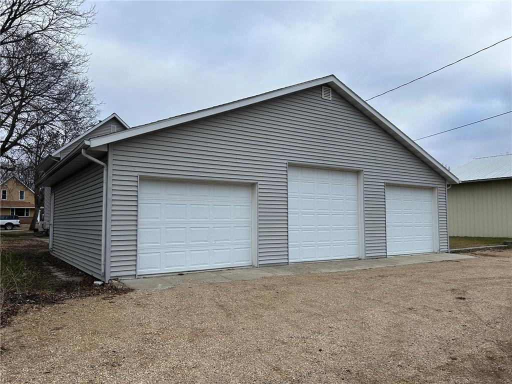 235 S Hering Street Appleton MN 56208 6469699 image1