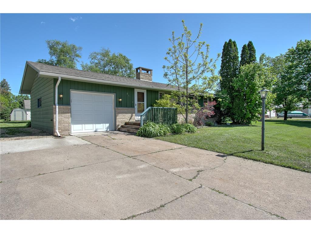 235 W 3rd Street Rush City MN 55069 6738846 image1