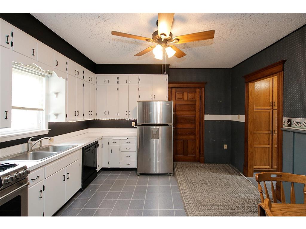 235 W Borden Avenue, Buffalo Lake, MN, 55314 MLS 6524296 Edina Realty