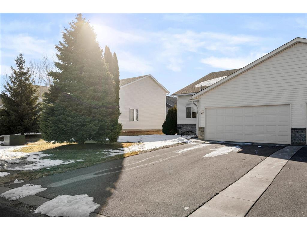 2350 Downing Avenue Shakopee MN 55379 7025350 image25