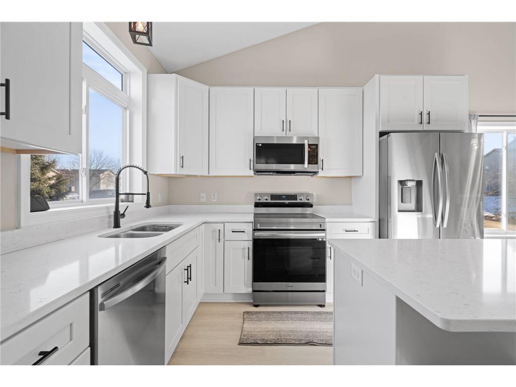 2350 Downing Avenue Shakopee MN 55379 7025350 image4