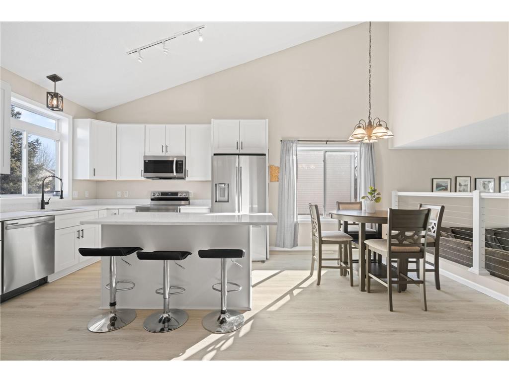 2350 Downing Avenue Shakopee MN 55379 7025350 image6