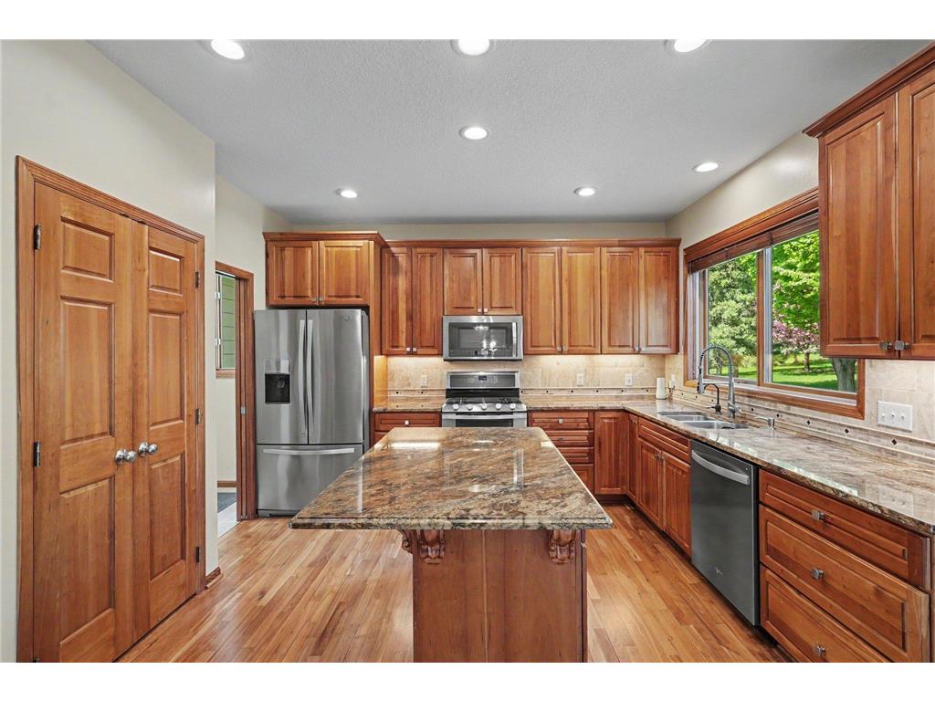 2350 Fawn Hill Court Chanhassen MN 55317 7073608 image7