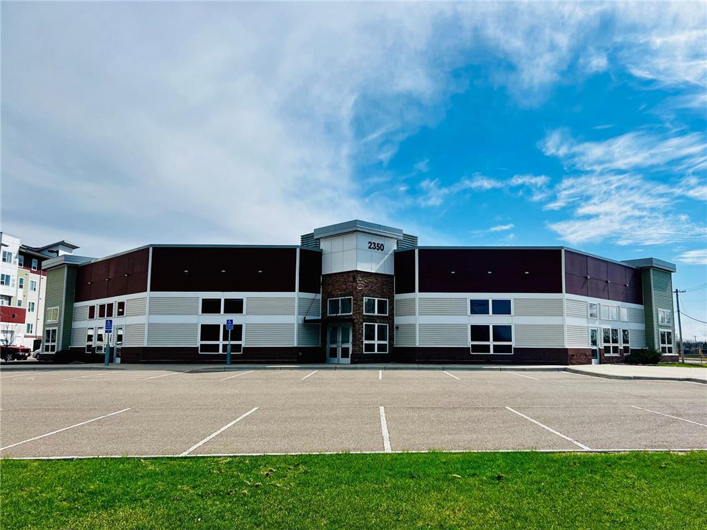 2350 Hastings Avenue Newport MN 55055 7056651 image1