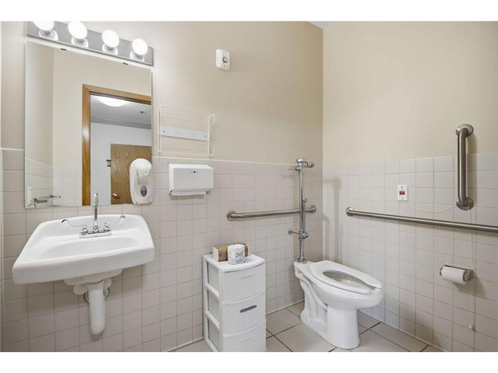 2350 NW 26th Street Owatonna MN 55060 7057086 image28