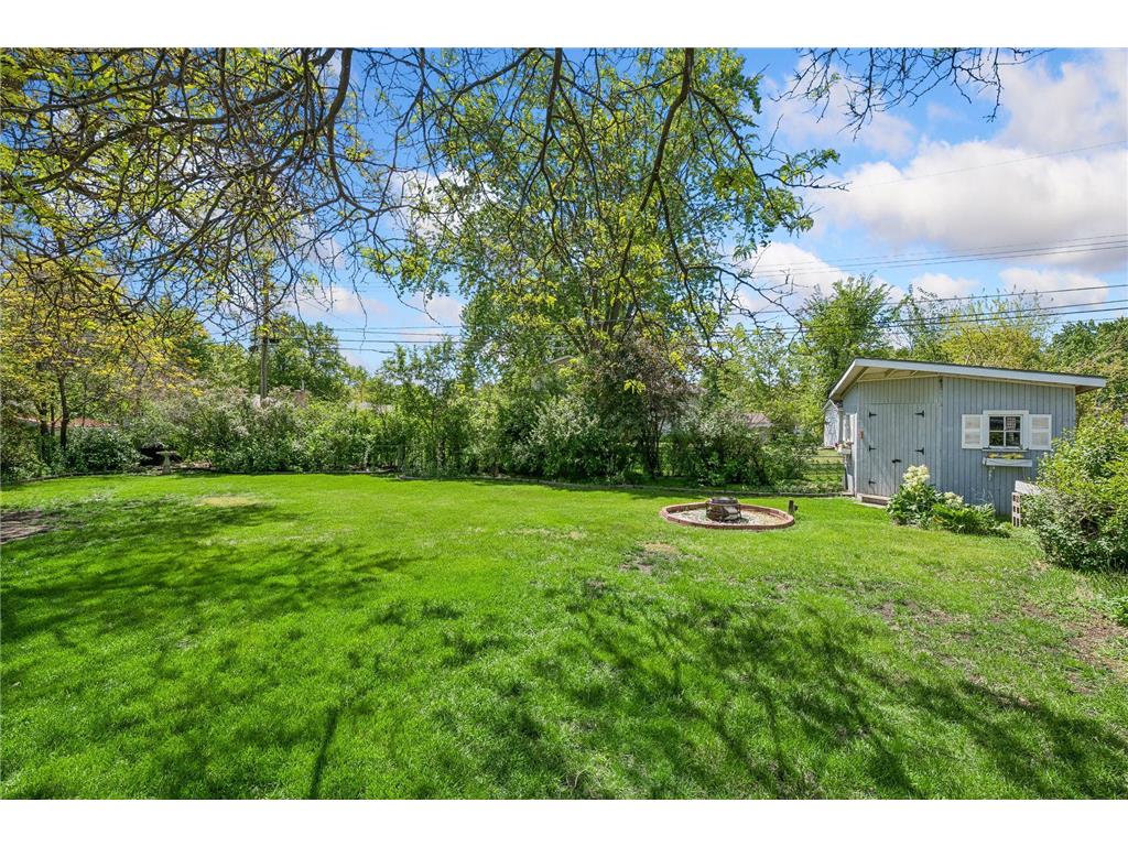 2350 Wells Wood Curve Bloomington MN 55431 7093529 image27