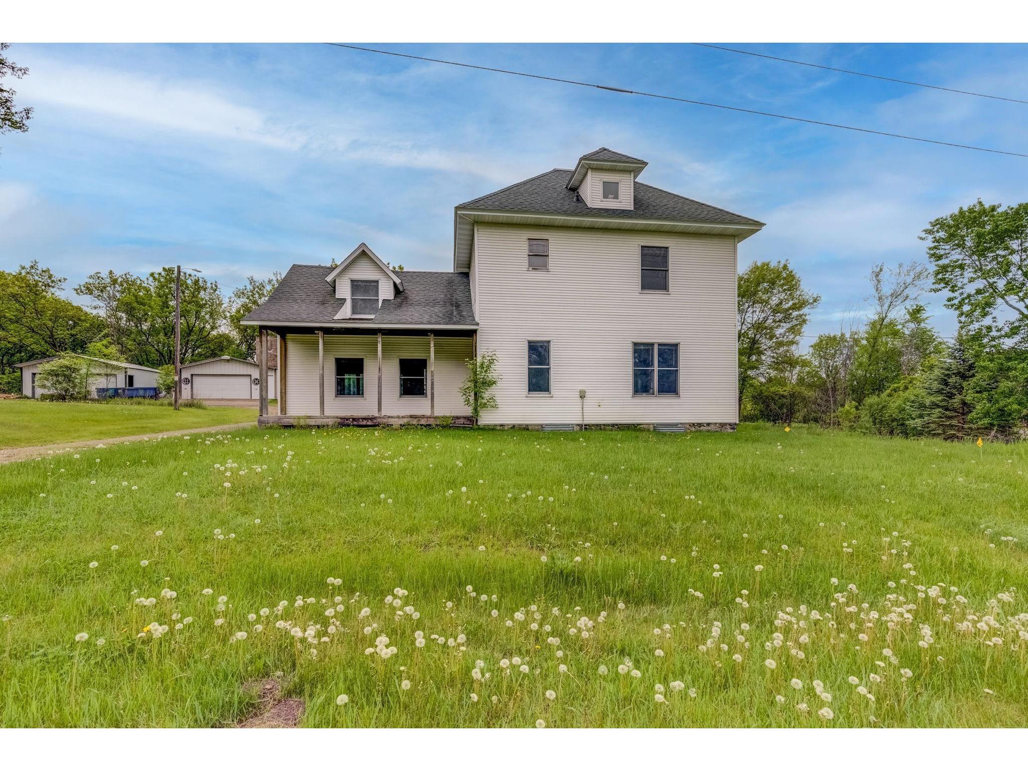 2352 90th Avenue, Osceola, WI, 54020 MLS 5762231 Edina Realty