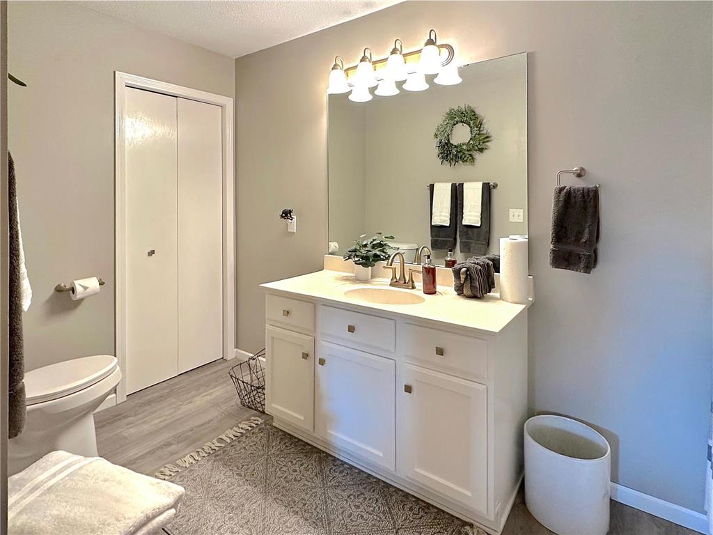 2352 Oakridge Circle Hudson WI 54016 7113582 image17