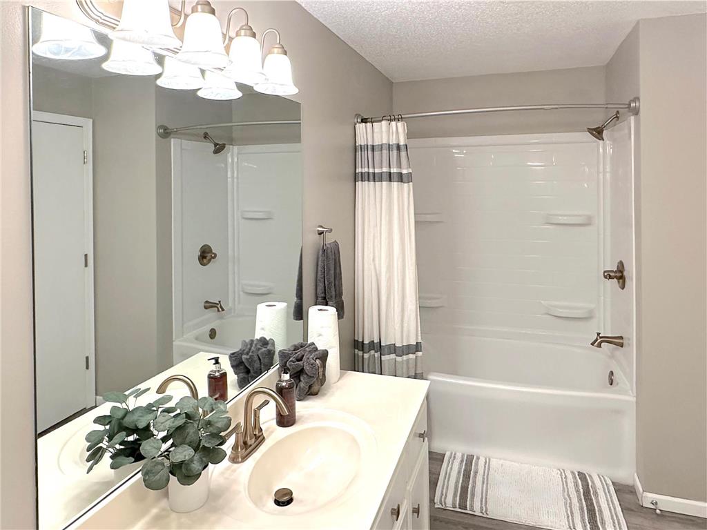2352 Oakridge Circle Hudson WI 54016 7113582 image18