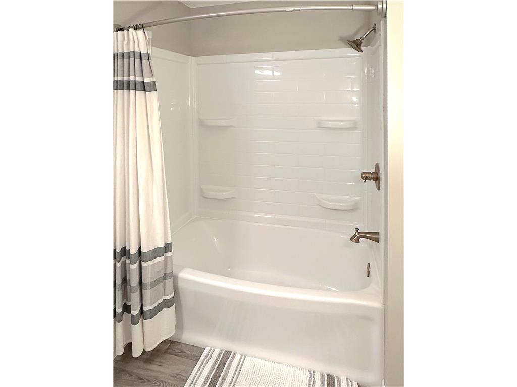 2352 Oakridge Circle Hudson WI 54016 7113582 image19