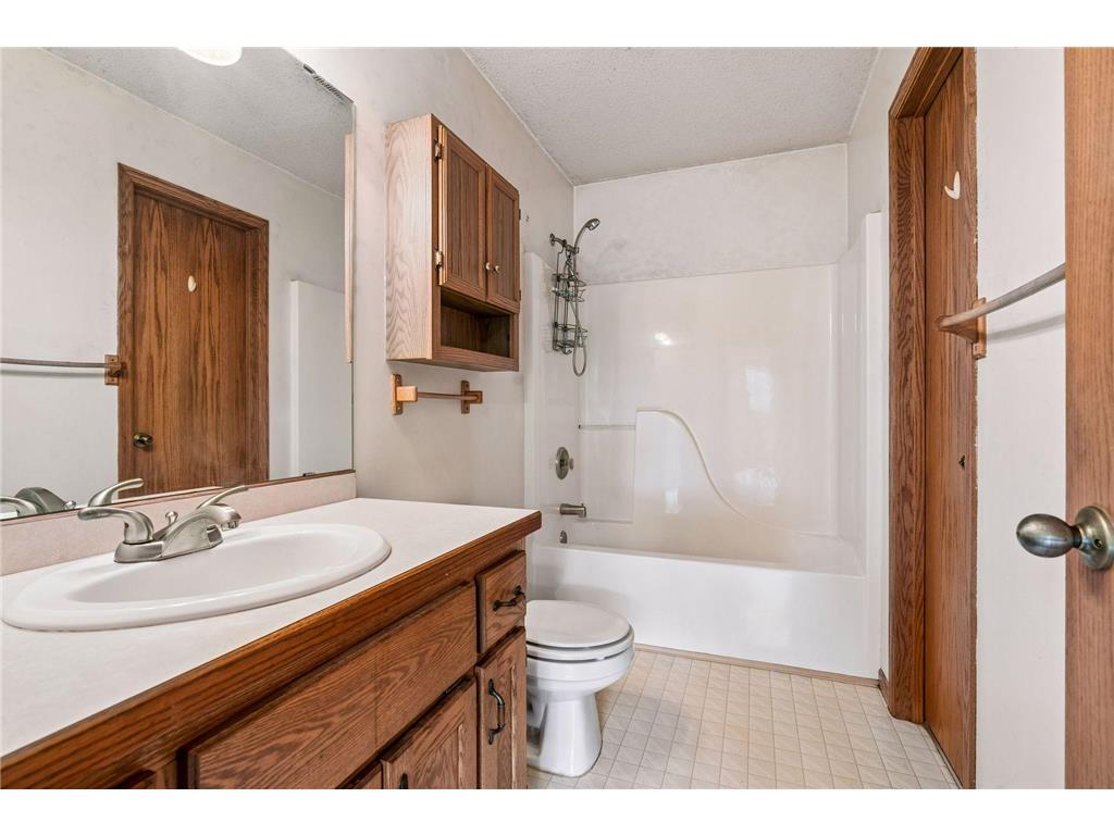 23533 Washington Street NE East Bethel MN 55005 7113690 image17