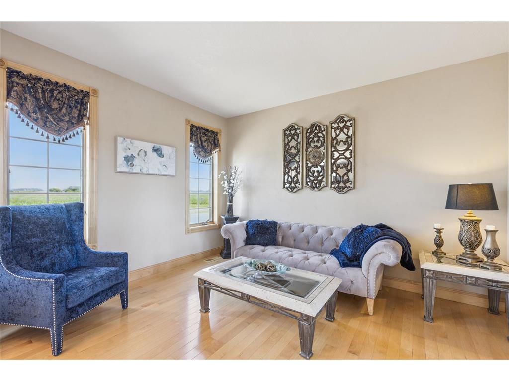 23535 York Road Hutchinson MN 55350 7052156 image3