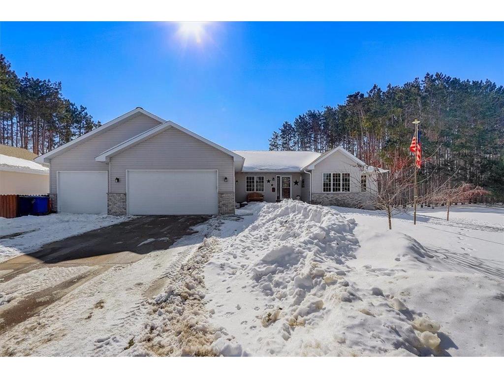 23540 Ussuri Street NE, Linwood Twp, MN, 55079 MLS 6338016 Edina