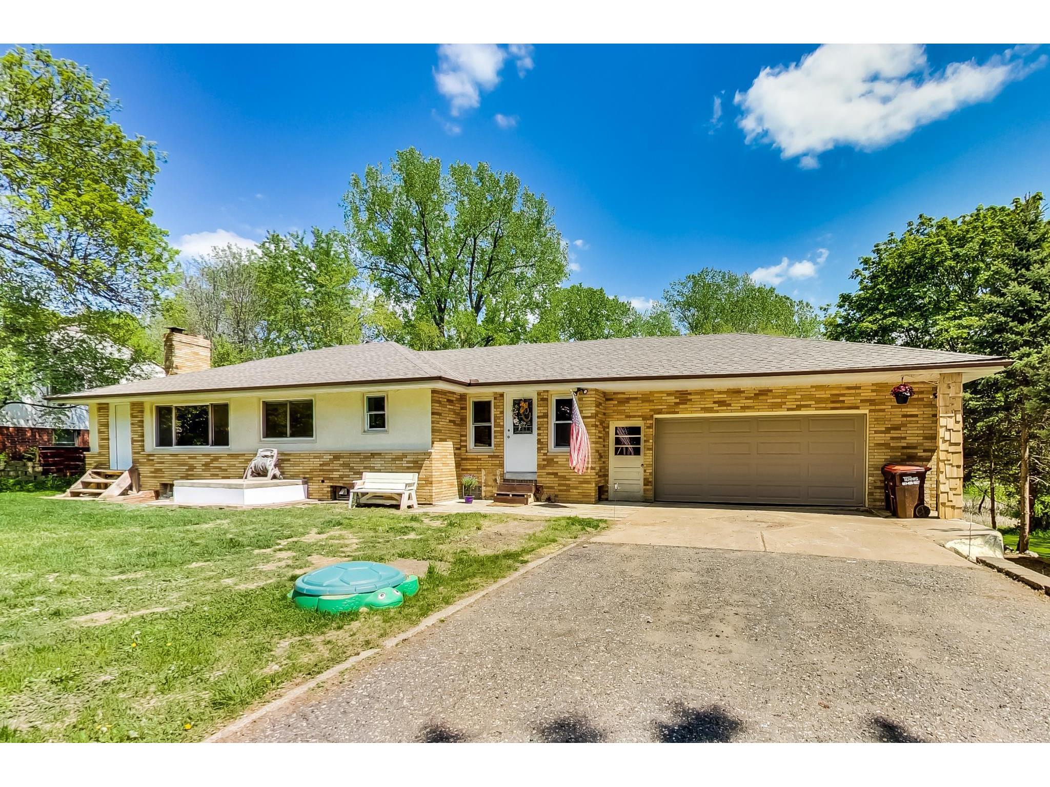 2355 Century Avenue S, Woodbury, MN 55125 MLS 5759697 Edina Realty