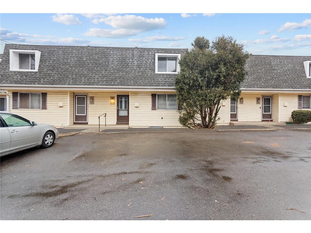 2355 Dorland Place E Maplewood MN 55119 6821296 image13