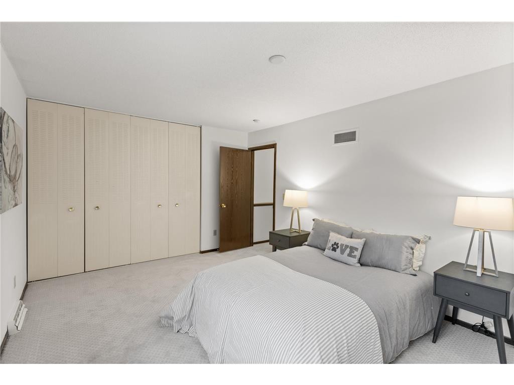 2355 Dorland Place E Maplewood MN 55119 6821296 image6