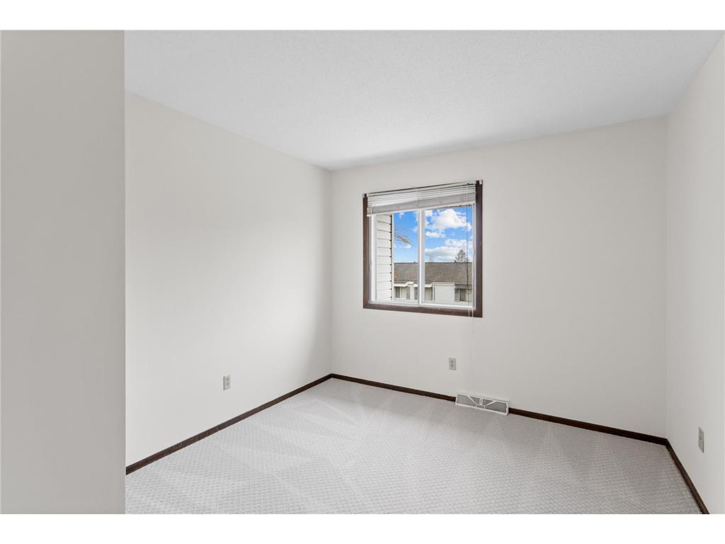 2355 Dorland Place E Maplewood MN 55119 6821296 image7