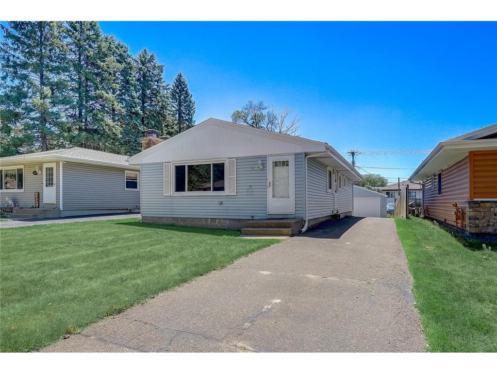 2356 12th Avenue E North Saint Paul MN 55109 6238984 image1