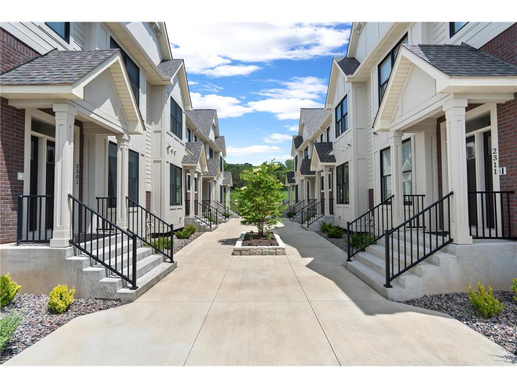 2357 Simply Living Lane Hudson WI 54016 6816680 image3