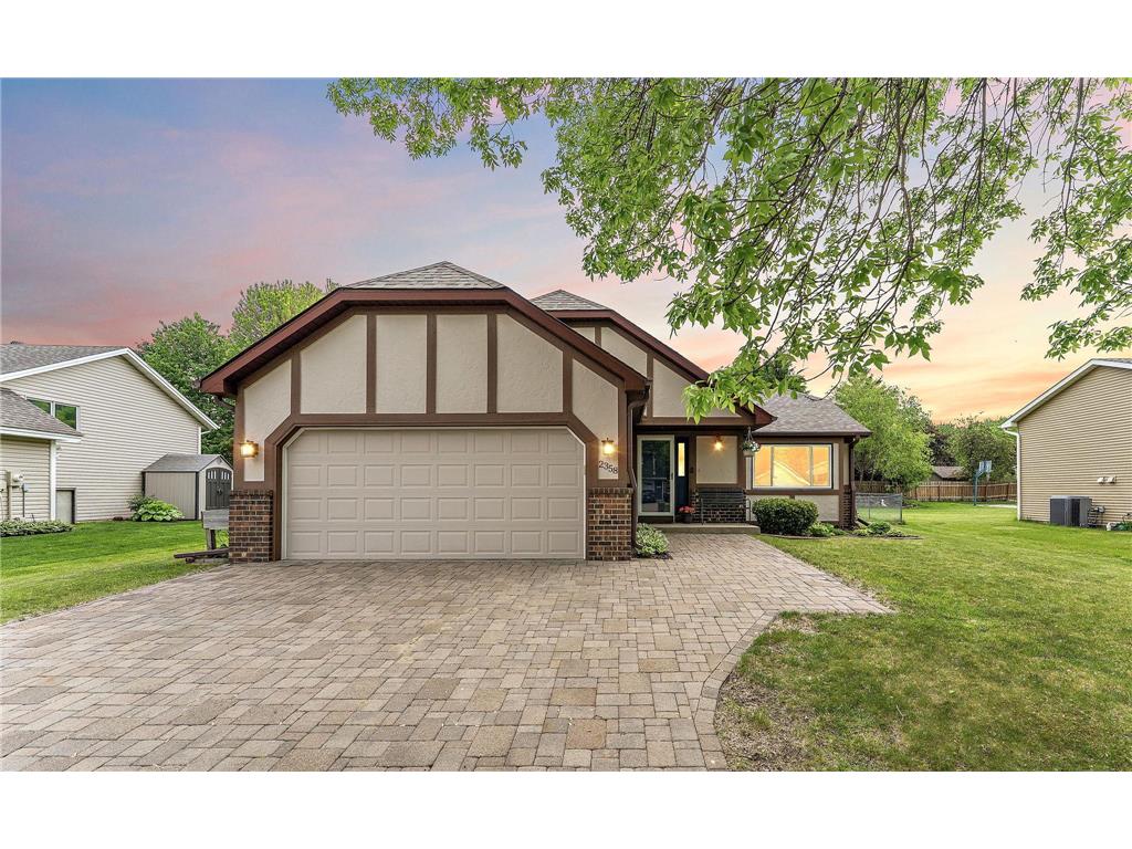 2358 Hilo Avenue N Oakdale MN 55128 7040780 image1