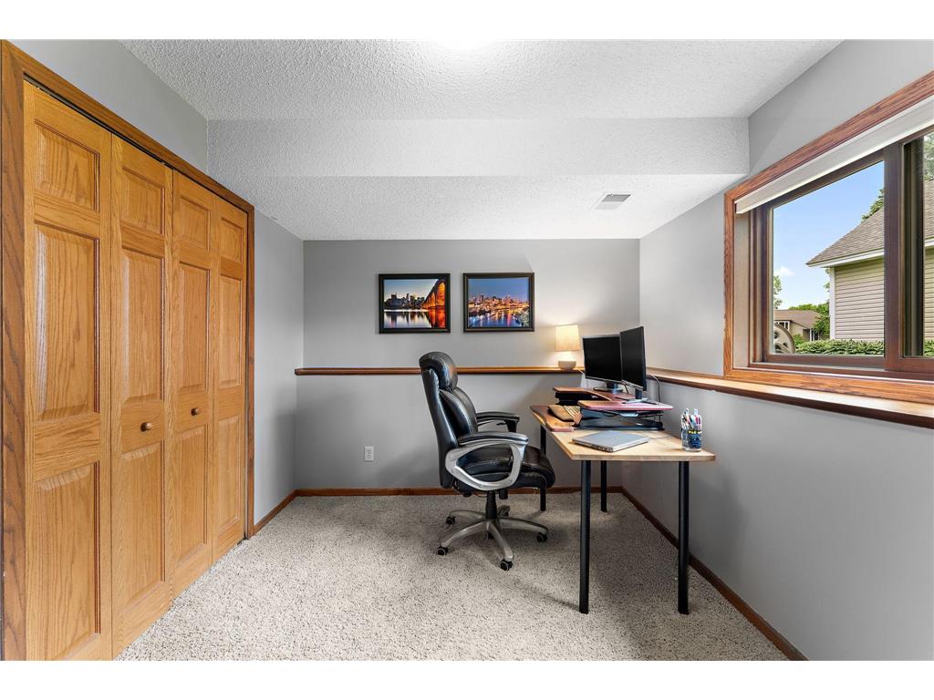 2358 Hilo Avenue N Oakdale MN 55128 7040780 image22