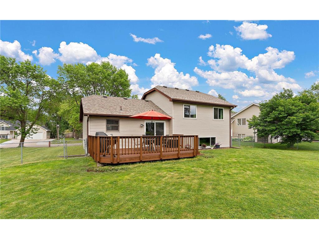 2358 Hilo Avenue N Oakdale MN 55128 7040780 image42