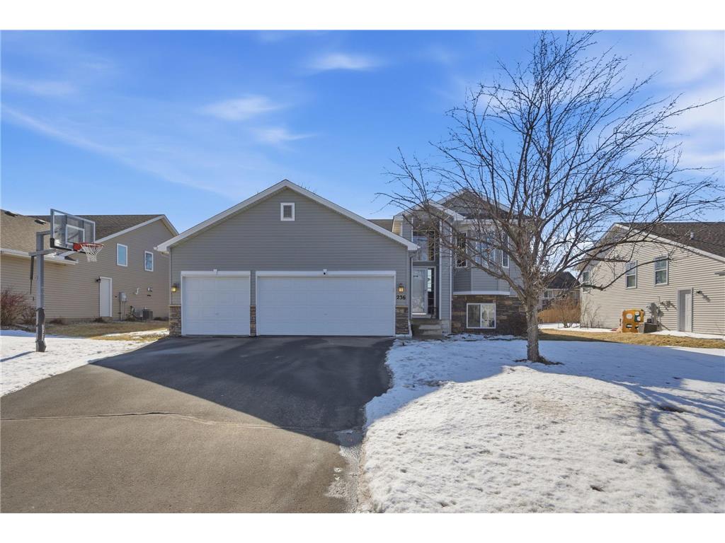 236 Ardennes Avenue E Shakopee MN 55379 7021020 image1