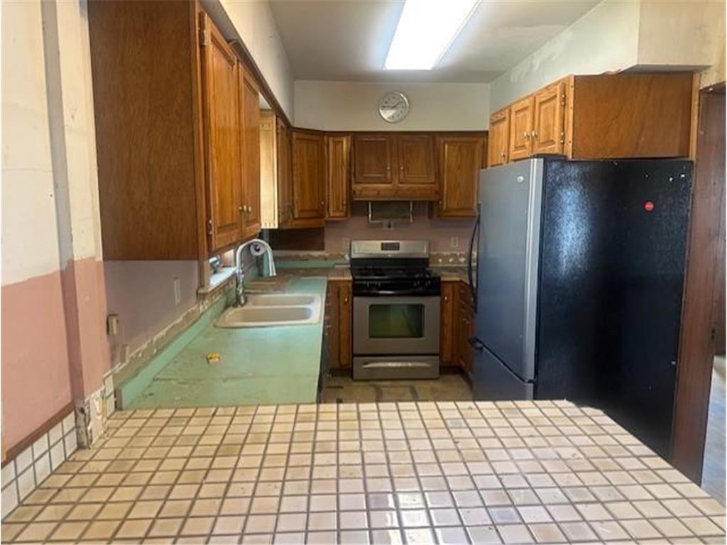 236 Emerald Street SE Minneapolis MN 55414 7059274 image8