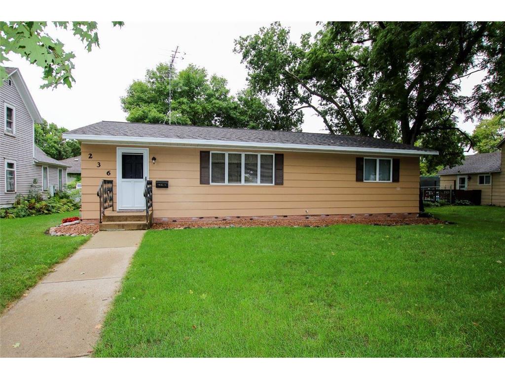 236 Monroe Street SE, Hutchinson, MN, 55350 MLS 6414128 Edina Realty