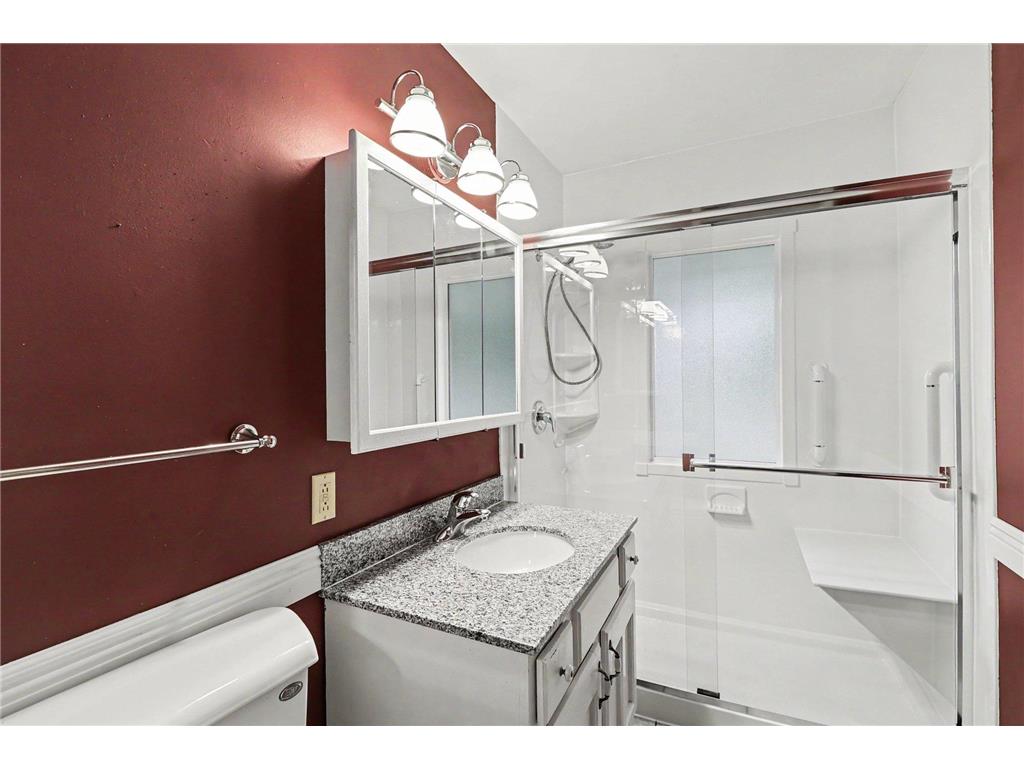 236 Strese Lane Apple Valley MN 55124 7071897 image9
