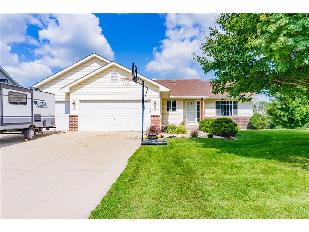 236 Upper Brand Lake Drive Norwood Young America MN 55368 6782123 image1