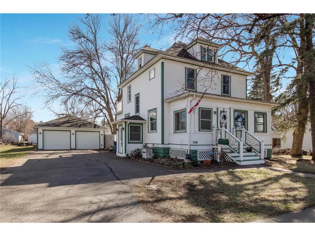 236 W 5th Street New Richmond WI 54017 6740295 image1