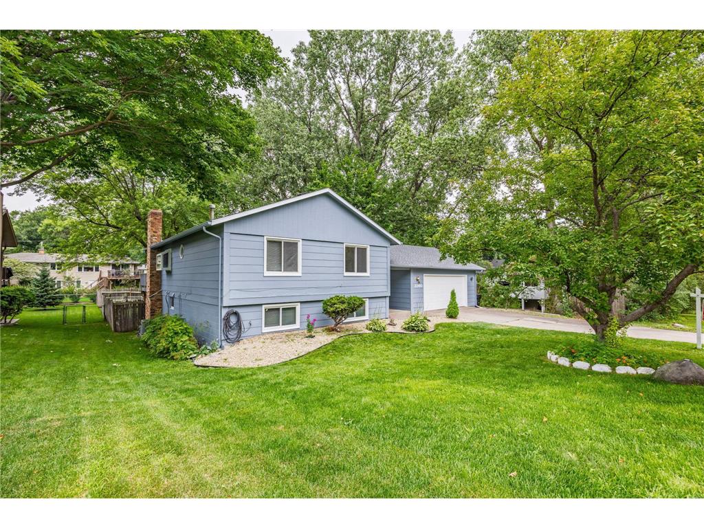 2360 3rd Street NW New Brighton MN 55112 6768441 image1