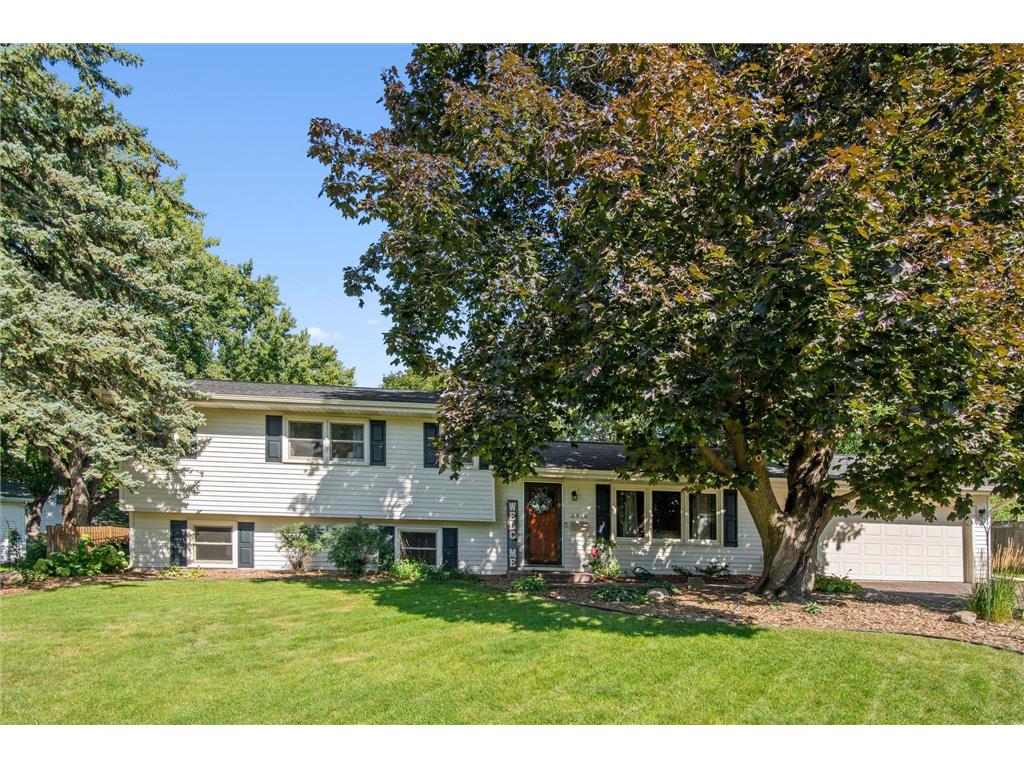 2360 Decatur Avenue N Golden Valley MN 55427 6579291 image1