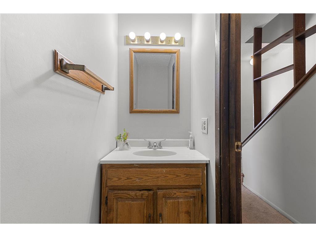 2361 Dorland Lane E Maplewood MN 55119 7037237 image21