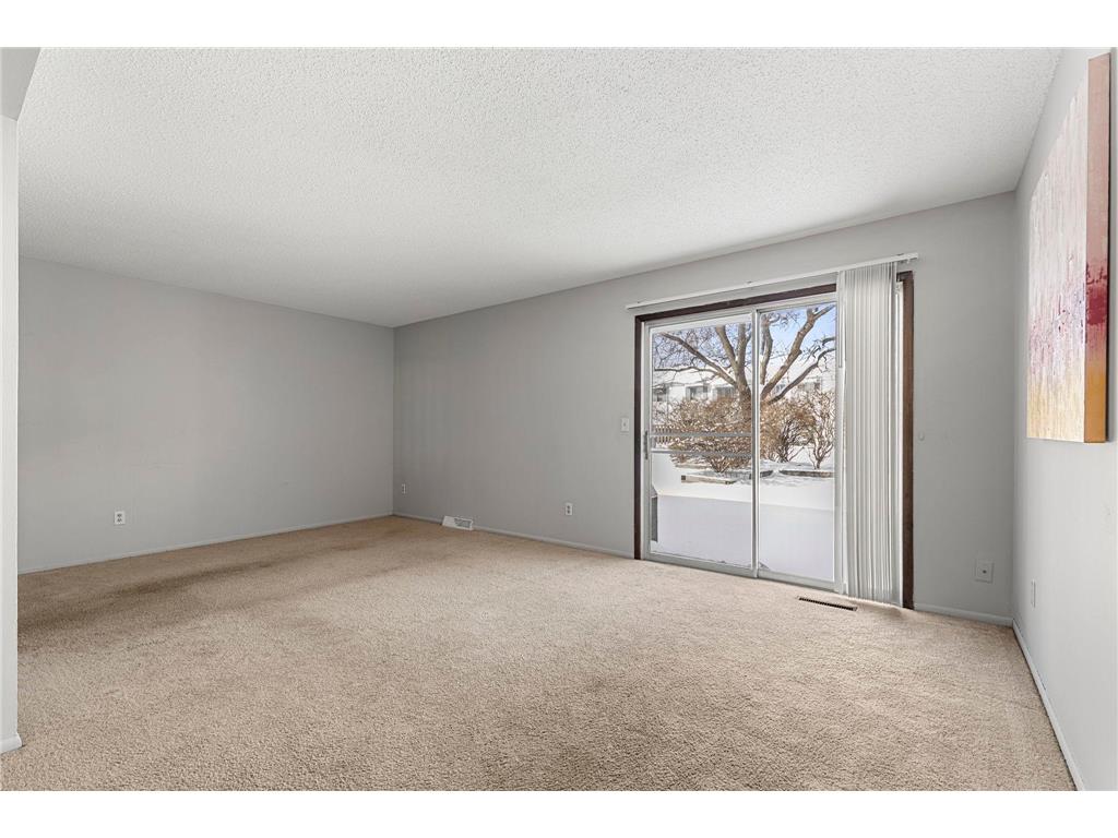 2361 Dorland Lane E Maplewood MN 55119 7037237 image7