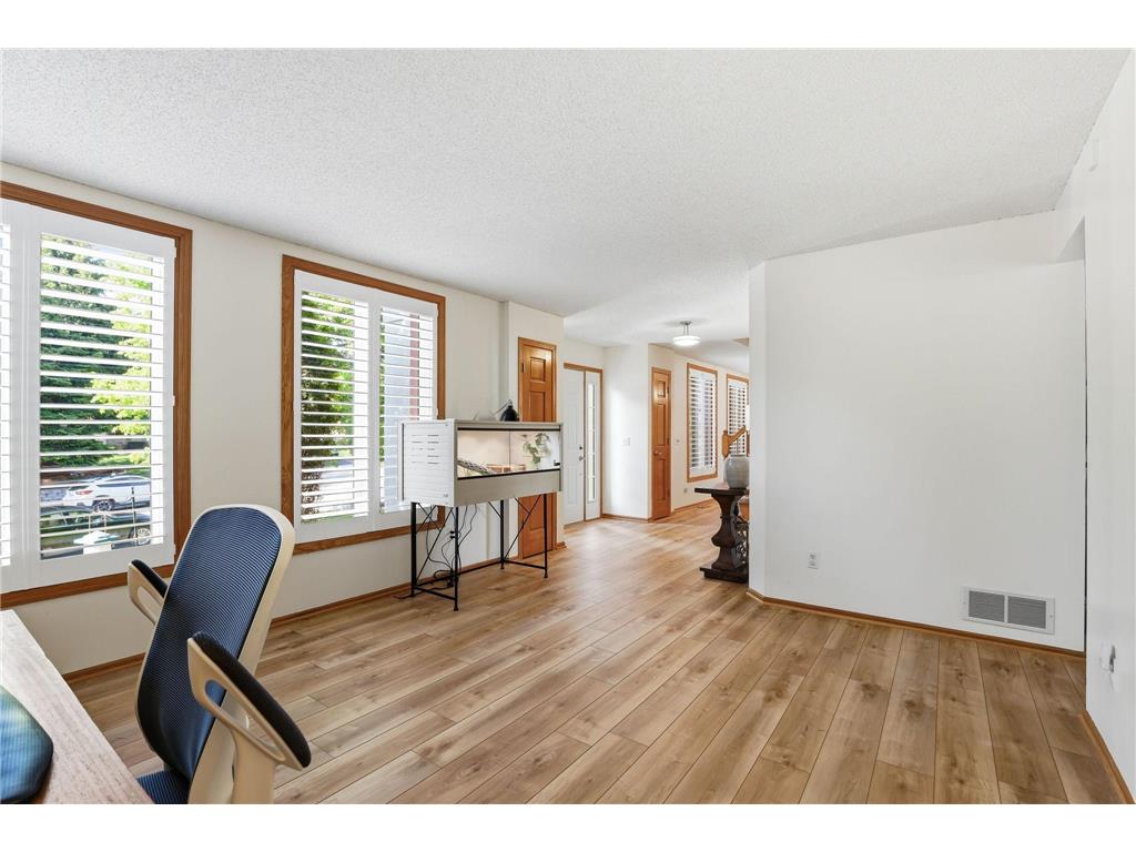 2361 Stone Creek Drive Chanhassen MN 55317 7078791 image15