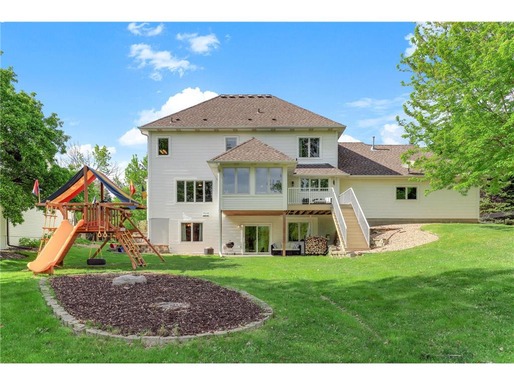 2361 Stone Creek Drive Chanhassen MN 55317 7078791 image3