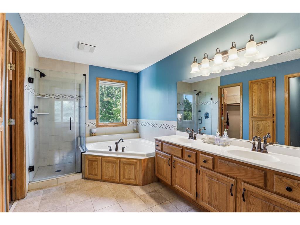 2361 Stone Creek Drive Chanhassen MN 55317 7078791 image30