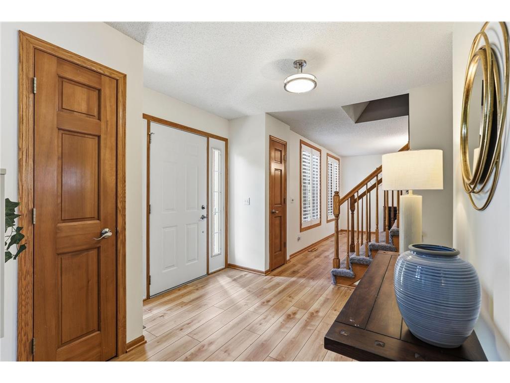 2361 Stone Creek Drive Chanhassen MN 55317 7078791 image8