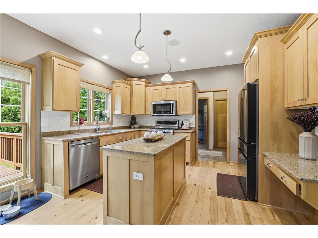 2362 Fieldstone Curve Woodbury MN 55129 7109542 image17