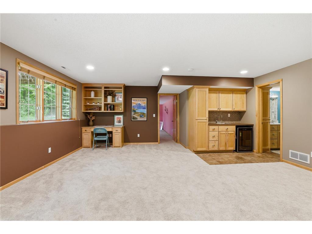 2362 Fieldstone Curve Woodbury MN 55129 7109542 image32